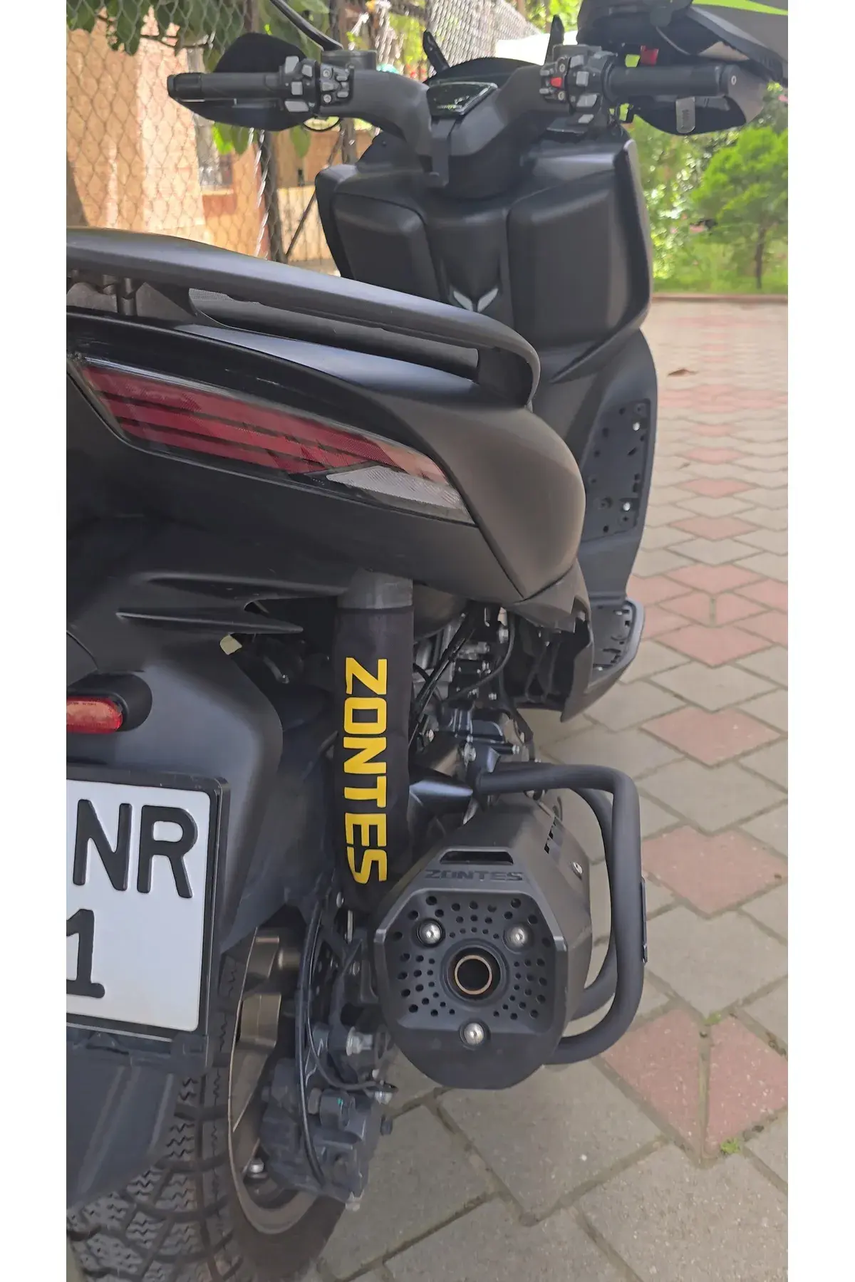 Zones BEYAZ RENK 250t E amortisor çorabı
